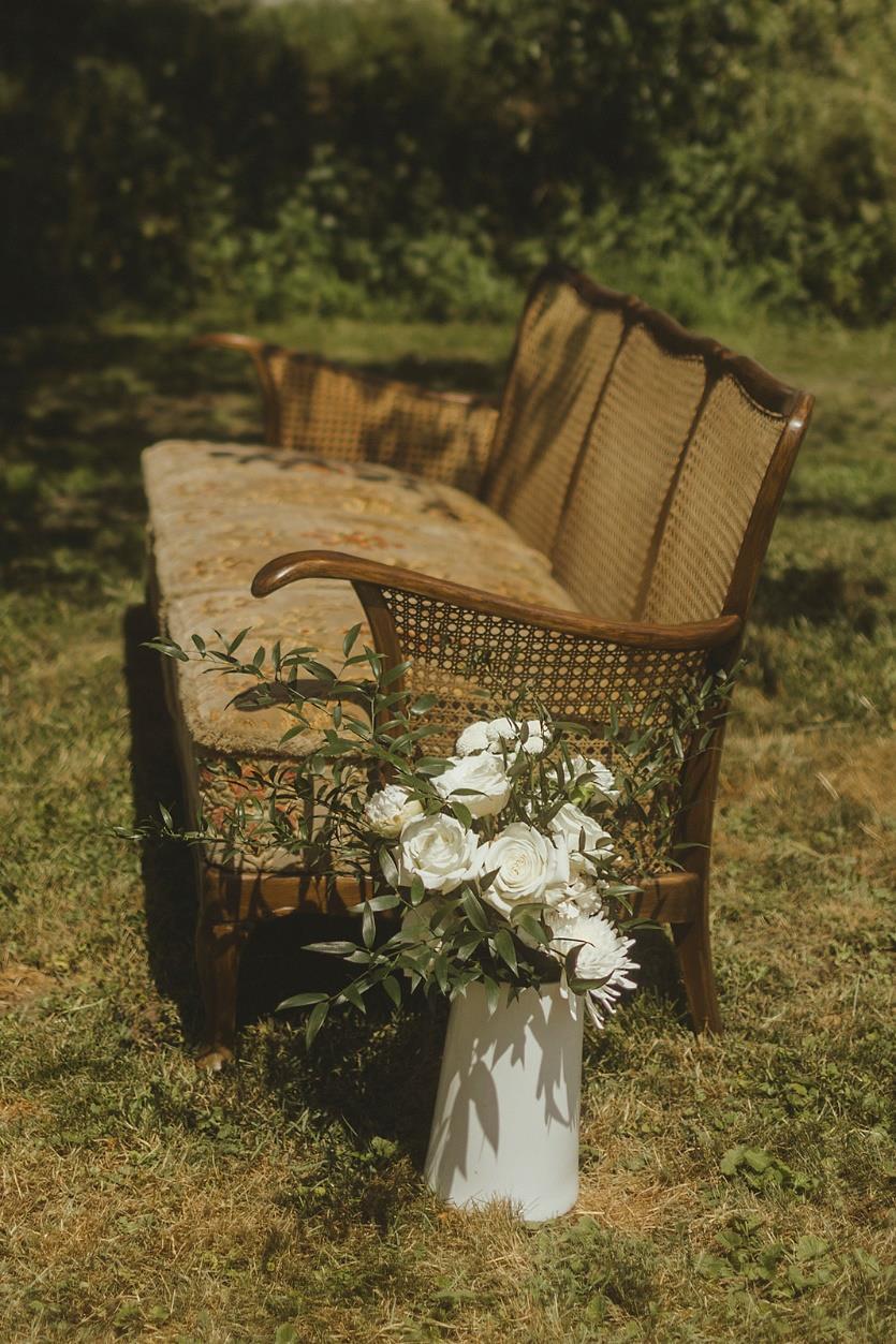 Retro-Sofa aus dem RENTAL-IT Leihkatalog